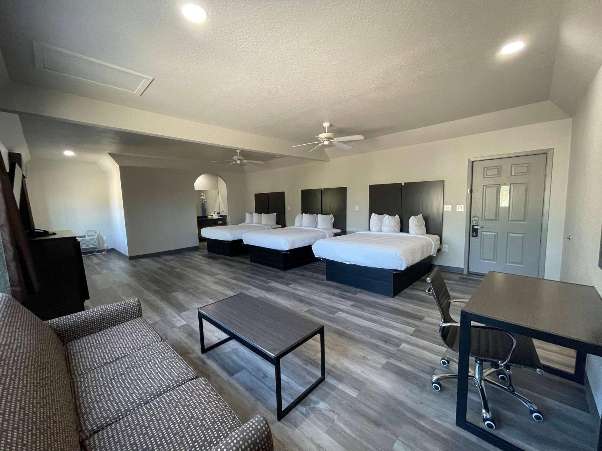 Hotel Days By Wyndham Tx 2*